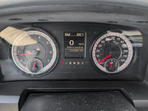 Delmonico Red Pearlcoat 2019 RAM 1500 SLT