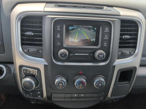 Delmonico Red Pearlcoat 2019 RAM 1500 SLT