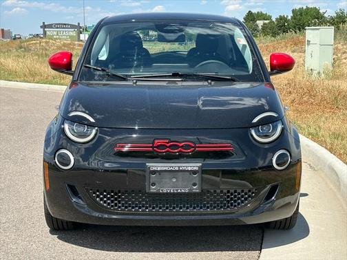 2024 FIAT 500e INSPI(RED) FWD