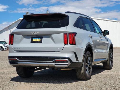 2023 Kia Sorento SX