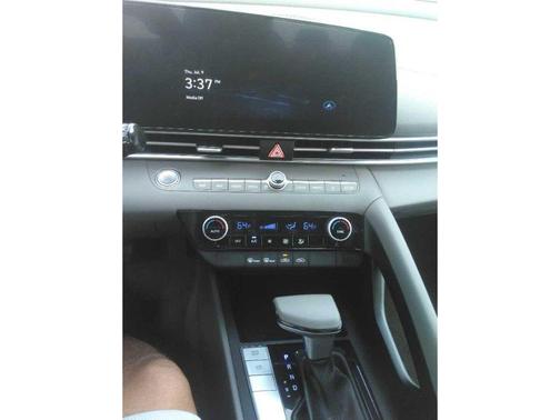 Ecotronic Gray 2024 Hyundai ELANTRA SEL