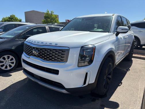 Snow White Pearl 2020 Kia Telluride LX