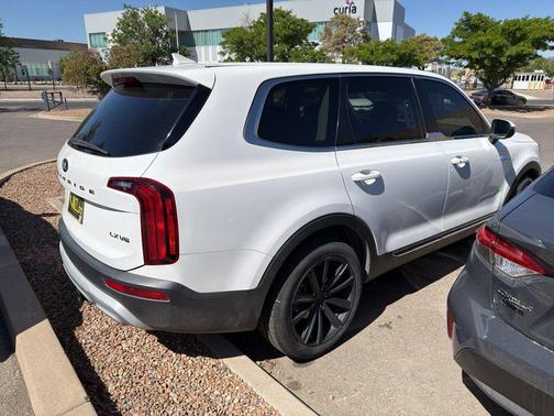 Snow White Pearl 2020 Kia Telluride LX