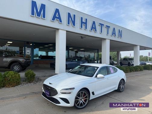 Uyuni White 2025 Genesis G70 2.5T RWD