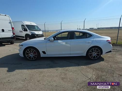 2025 Genesis G70 2.5T RWD