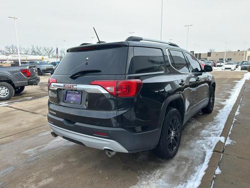 2018 GMC Acadia SLT-1