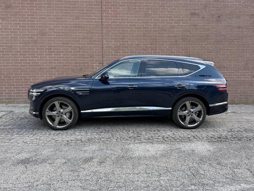Adriatic Blue 2023 Genesis GV80 2.5T