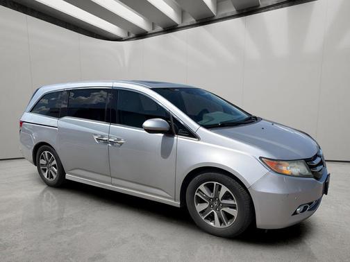 Alabaster Silver Metallic 2015 Honda Odyssey Touring Elite