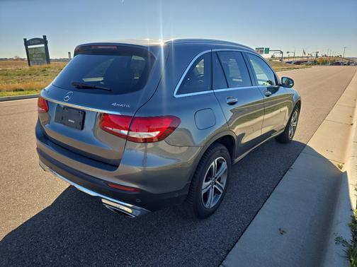 2019 Mercedes-Benz GLC 300 4MATIC