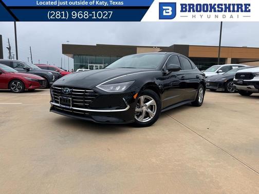 Phantom Black 2022 Hyundai SONATA SE