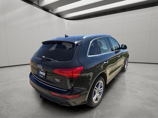 Black 2016 Audi Q5 3.0T Premium Plus