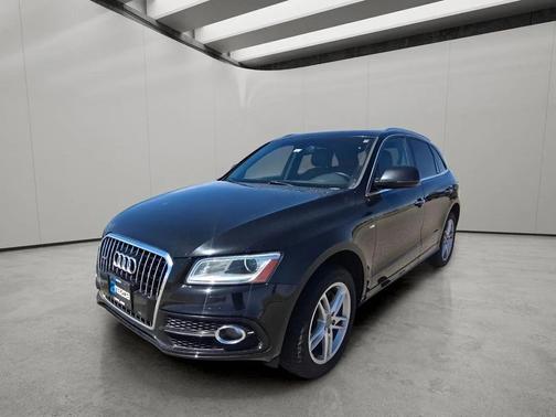 Black 2016 Audi Q5 3.0T Premium Plus