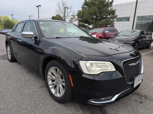 2016 Chrysler 300C Base