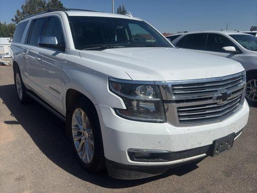 Summit White 2019 Chevrolet Suburban Premier