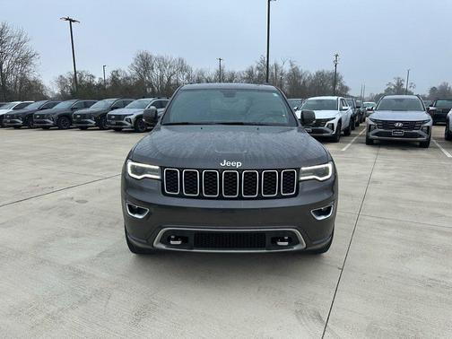2018 Jeep Grand Cherokee Sterling Edition
