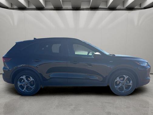 AGATE BLACK METALLIC 2025 Ford Escape ST-Line