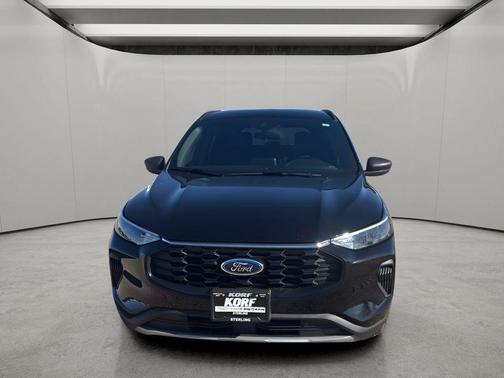 AGATE BLACK METALLIC 2025 Ford Escape ST-Line