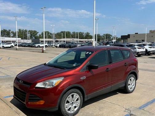 2015 Ford Escape S