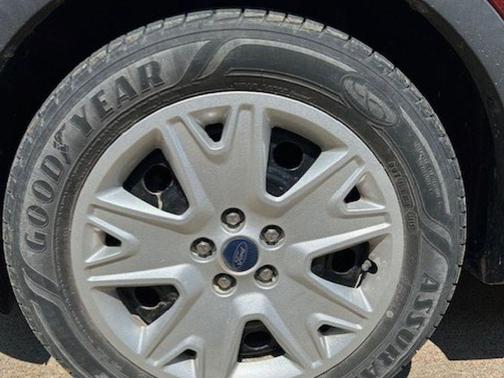 2015 Ford Escape S