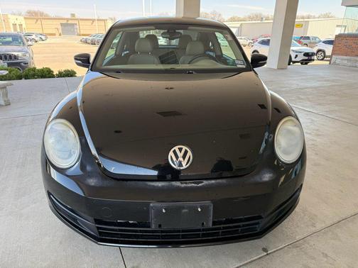 2016 Volkswagen Beetle 1.8T SE