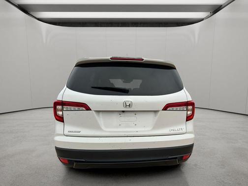 2022 Honda Pilot 2WD Special Edition