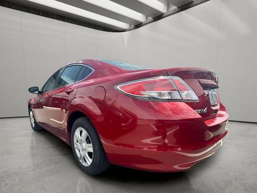 Red 2011 Mazda Mazda6 i Sport