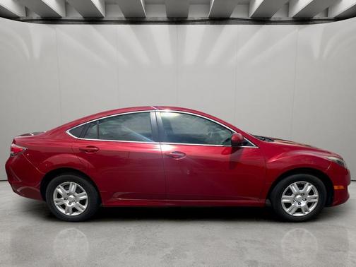 Red 2011 Mazda Mazda6 i Sport