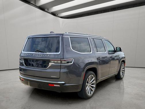 Baltic Gray Metallic Clearcoat 2022 Jeep Grand Wagoneer Series II 4x4