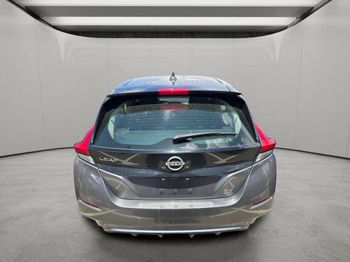 Gun Metallic 2024 Nissan Leaf SV PLUS