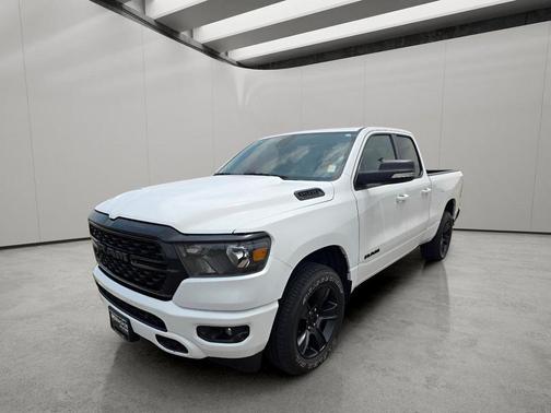 Bright White Clearcoat 2022 RAM 1500 Big Horn/Lone Star