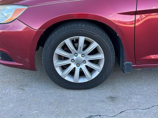 2011 Chrysler 200 Touring