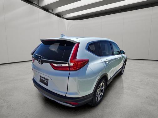 White Diamond Pearl 2018 Honda CR-V EX