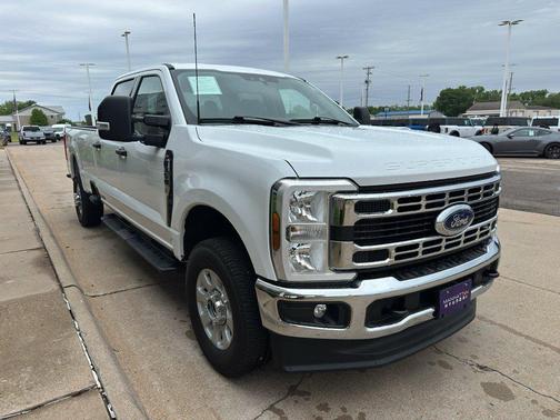 OXFORD WHITE 2024 Ford F-350 XLT
