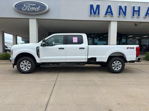 OXFORD WHITE 2024 Ford F-350 XLT