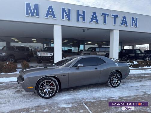 2010 Dodge Challenger SE