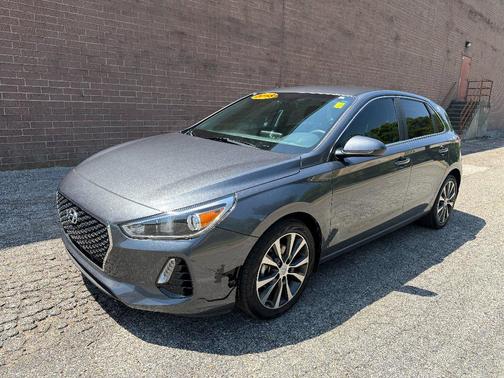 Summit Gray 2018 Hyundai Elantra GT Base