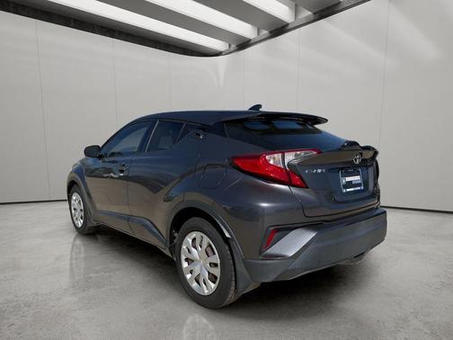 Magnetic Gray Metallic 2021 Toyota C-HR LE