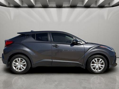Magnetic Gray Metallic 2021 Toyota C-HR LE