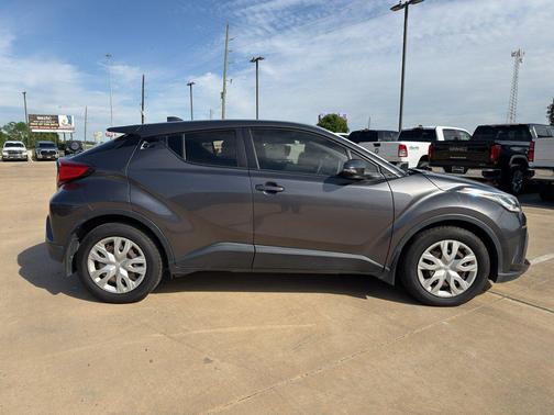 Magnetic Gray Metallic 2021 Toyota C-HR LE