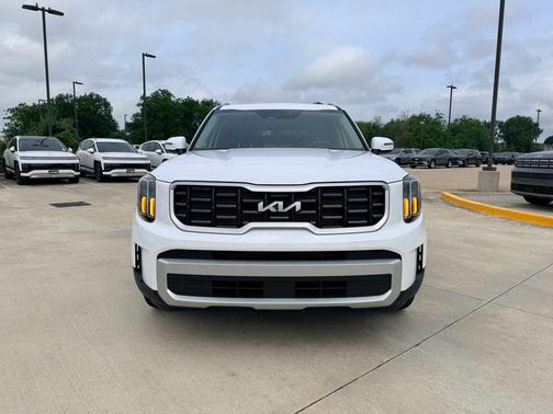 Glacial White Pearl 2025 Kia Telluride S