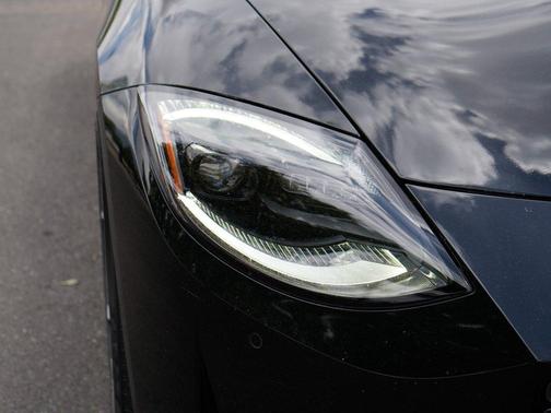 Black Diamond Pearl 2024 Nissan Z Sport Auto