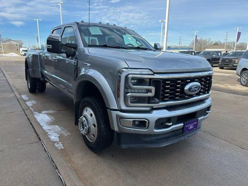 2024 Ford F-450 Platinum