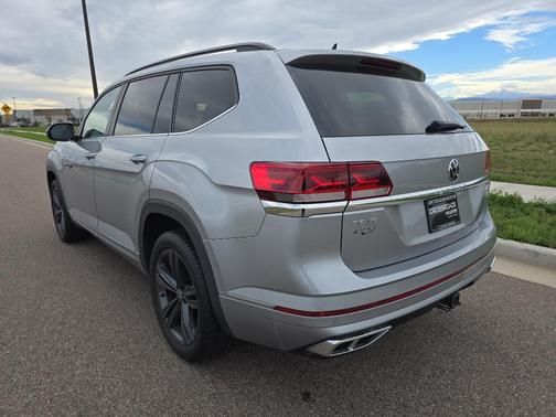 2021 Volkswagen Atlas 3.6L SE w/Technology