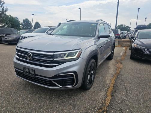 2021 Volkswagen Atlas 3.6L SE w/Technology