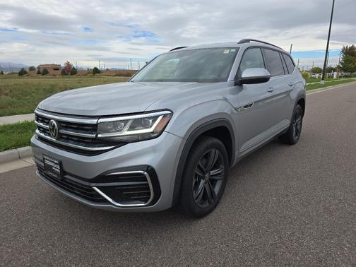 2021 Volkswagen Atlas 3.6L SE w/Technology