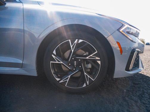 Wolf Gray 2025 Kia K5 GT-Line