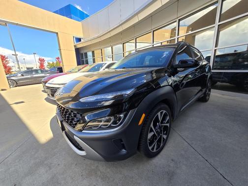 2022 Hyundai KONA Limited