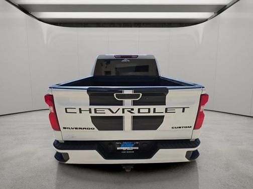 Summit White 2022 Chevrolet Silverado 1500 Limited Custom