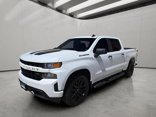 Summit White 2022 Chevrolet Silverado 1500 Limited Custom