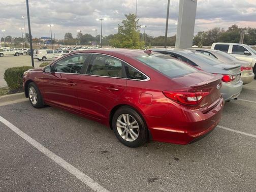 2016 Hyundai SONATA SE